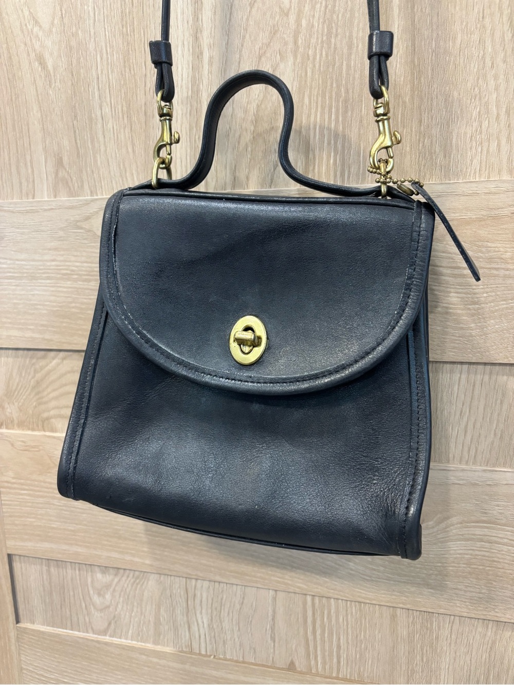 Vintage Coach Purse Regina 9985 Navy Glove Leather Satchel 90s USA Brass